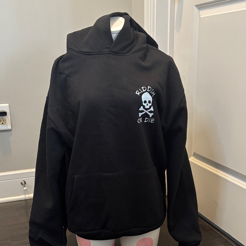 Riddim and sin elev808 Black Hoodie with Skull Graphic